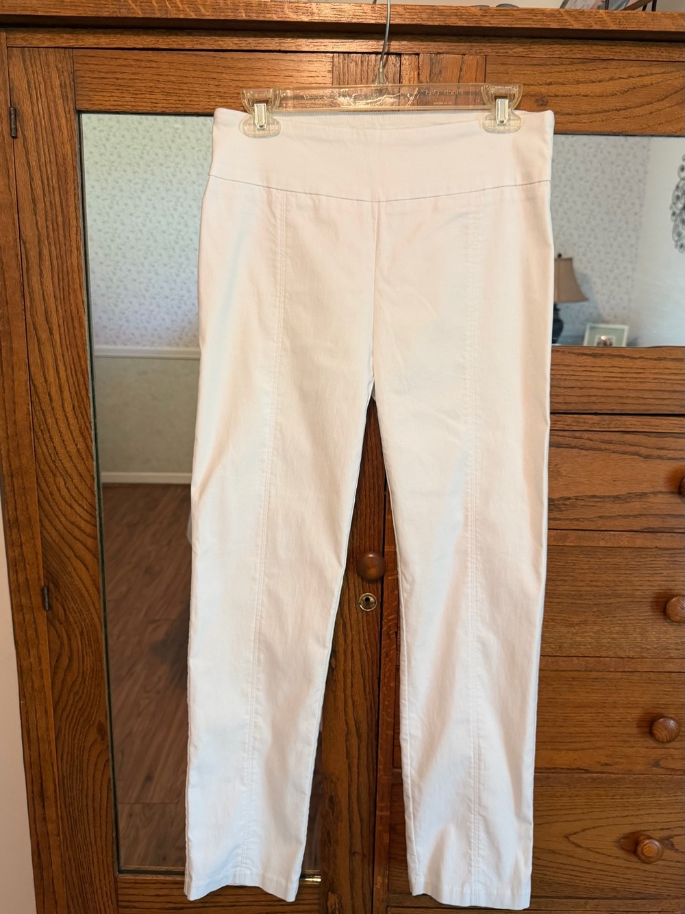 Women's White Pull-On Pants Size 10